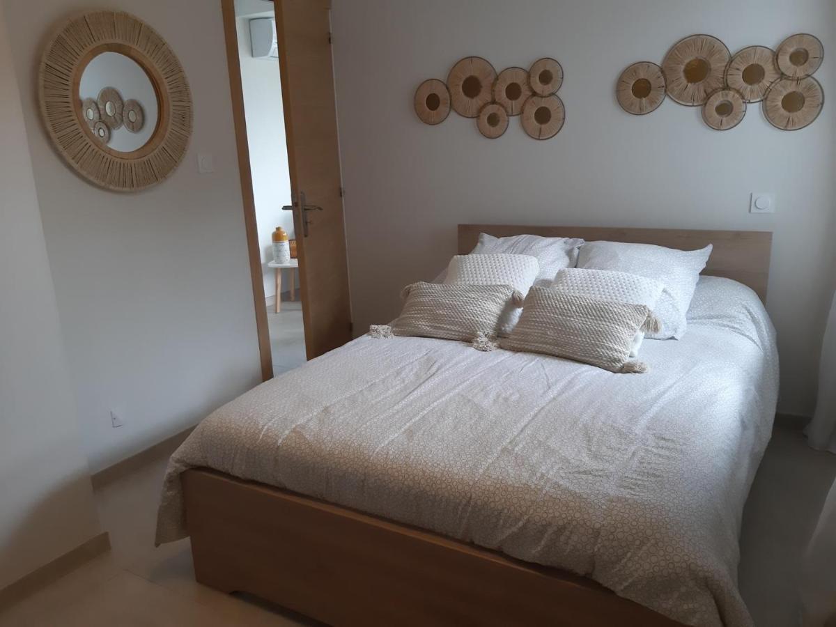 T2 Calme Avec Vue Mer Et Borne De Recharge Sur Demande Bastia  Exterior foto