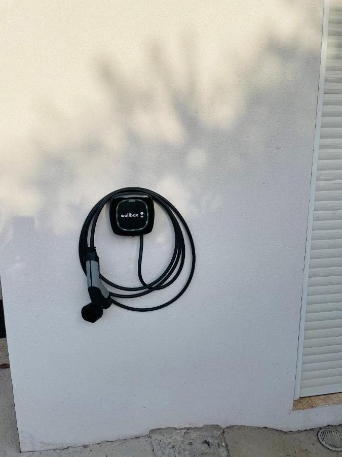 T2 Calme Avec Vue Mer Et Borne De Recharge Sur Demande Bastia  Exterior foto